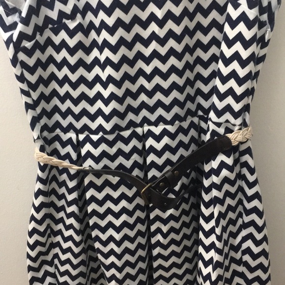 Navy chevron dress - Picture 2 of 3
